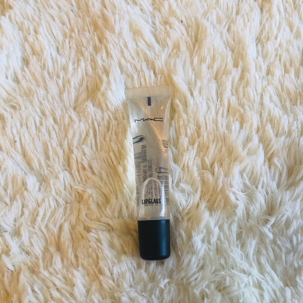 Mac lipglass✨💋